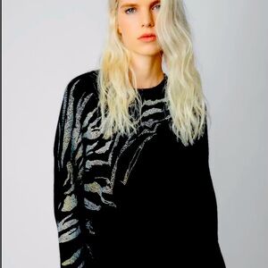 Cashmere with colored Swarovski